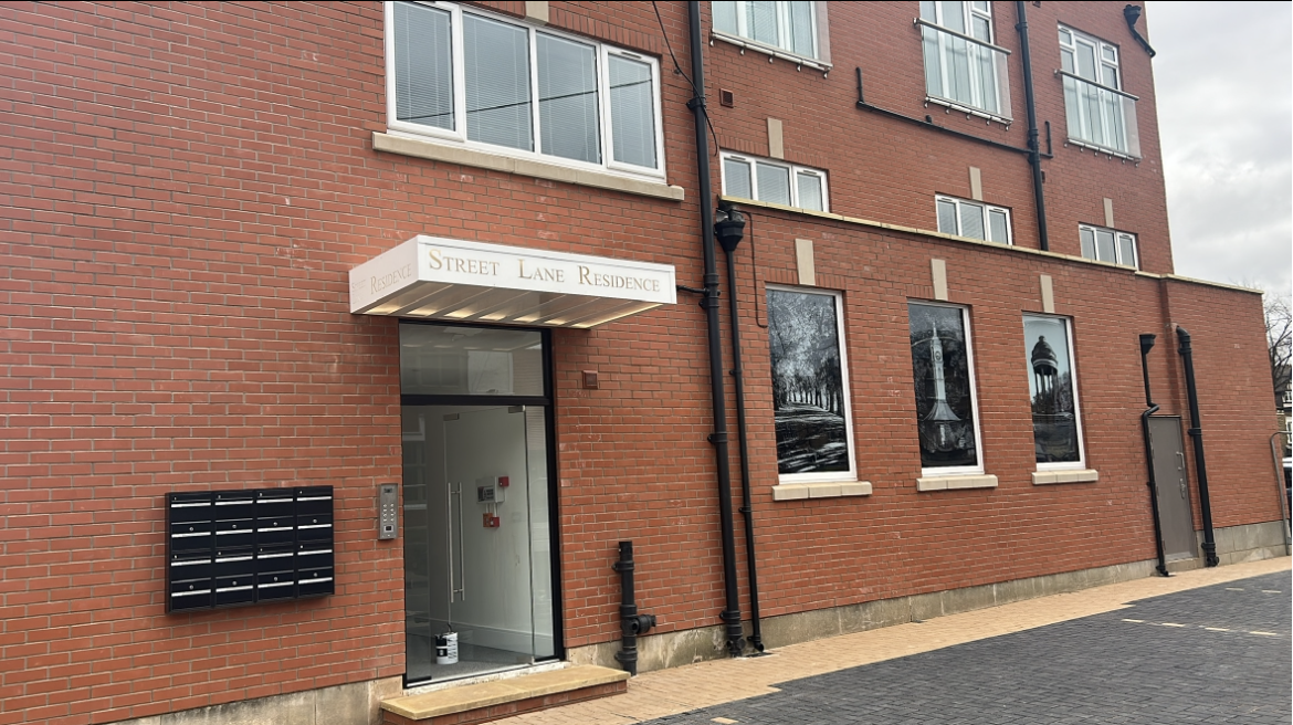 Bank Conversion – Street Lane Residence