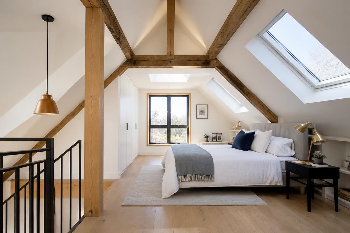Oak-Framed Loft Bedroom